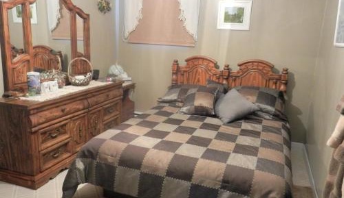 Queen Room