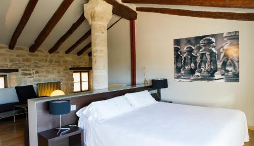 Suite with Mountain View