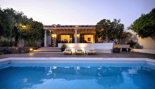 Deluxe Villa