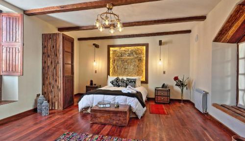 Deluxe Double Room with Bath
