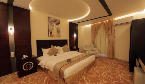 Superior King Suite