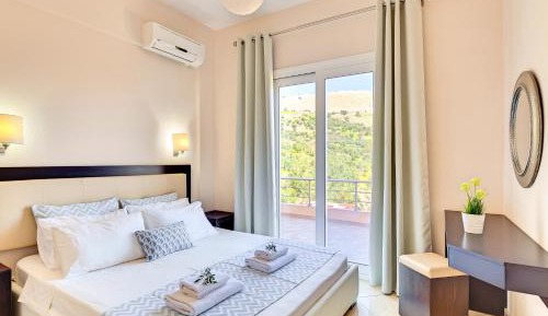 Two-Bedroom Apartment with Sea View