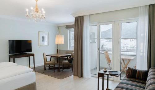 Junior Suite with Balcony