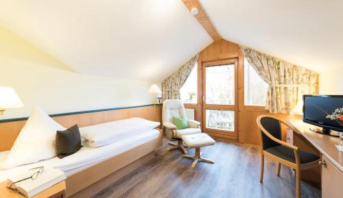 Single Room with Balcony