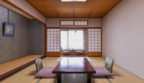 Japanese-Style Room
