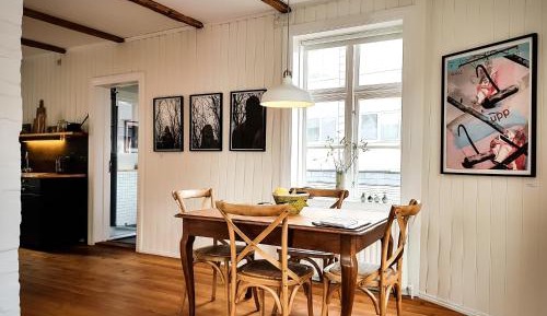 Superior One-Bedroom Apartment