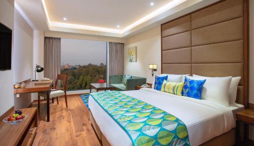 Fortune Club King Room1+1 offer on Selected Beverages, 20% off on Food & Soft Beverages, 20% off on Laundry service, Complimentary early check in & Complimentary late check out by 2 hours subject to availability