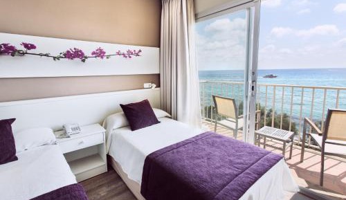 Double Room with Sea View (2 adults) - Annex