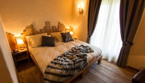 Double Room with Balcony - Single Use