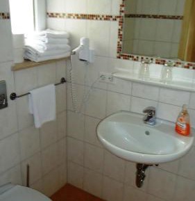 Double Room with Bunk Bed - Guest House