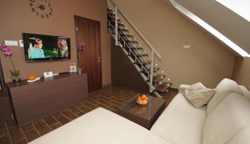 Standard Family Room
