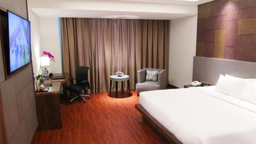 Superior Double Room (Smoking)