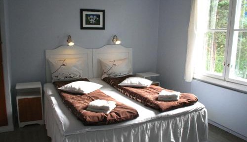 Double Room with Shared Bathroom