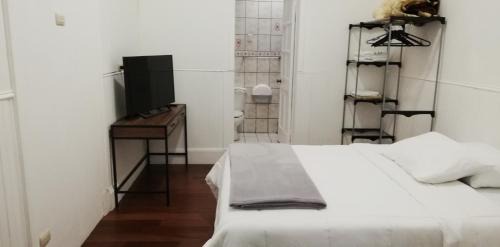 Standard Double Room with Fan