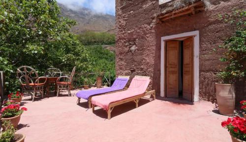 Triple Room with Mountain View