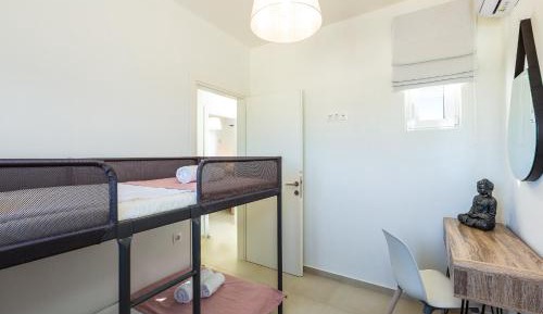Three-Bedroom House -TSV 5