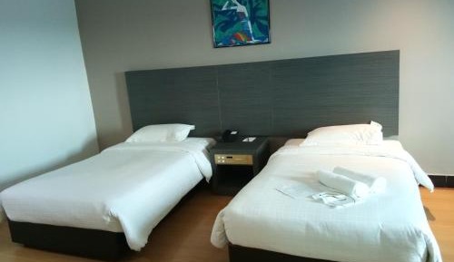 Twin Room with View