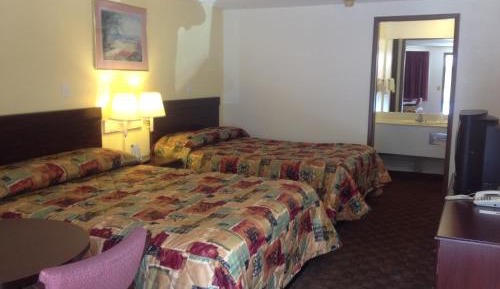 Double Room with Two Double Beds - Non-Smoking