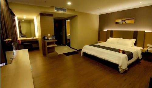 Executive Deluxe Double Room