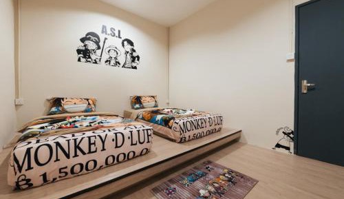 Double or Twin Room with Shared Bathroom