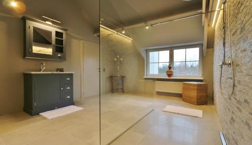 Double Room with Private External Bathroom