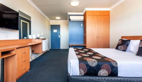 Queen Suite