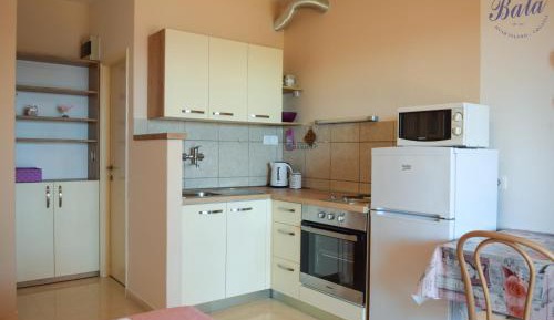 Studio Apartment with Sea View