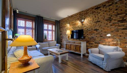 Deluxe Apartment No. 2