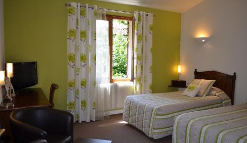 Twin Room with Shower