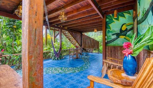 Red Frog Tropical Suite