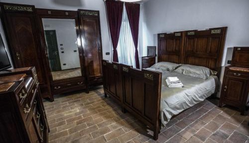 Double or Twin Room with Private Bathroom