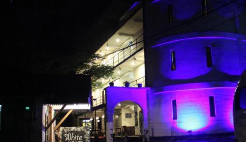 Single Bed in Dormitory Room