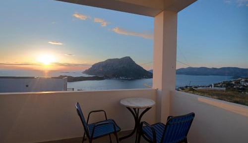 Executive Studio with Sunset View