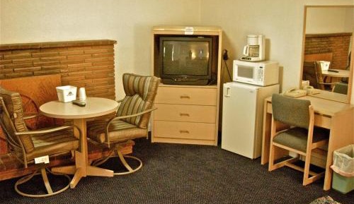Queen Suite with Two Queen Beds