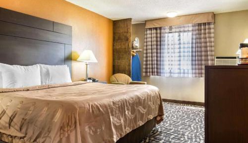 King Room - Non-Smoking