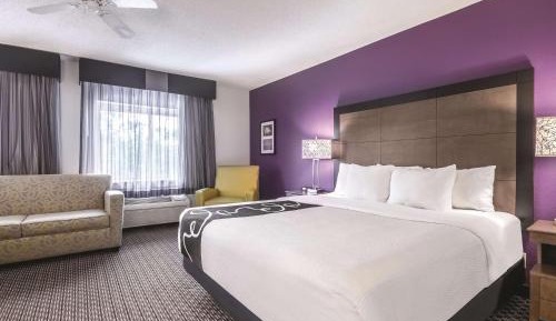 Executive King Room