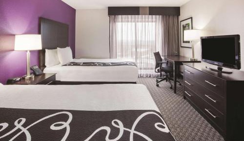 Double Room with Two Double Beds - Disability Access