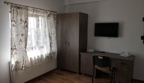 Studio with Sofa Bed
