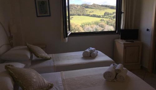 Triple Room with Mountain View