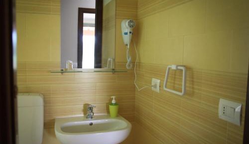 Family Room with Private External Bathroom
