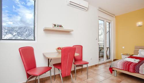 Studio with Sea View