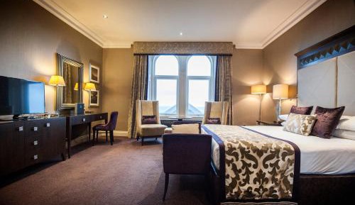 Signature Suite