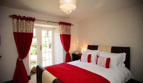 Deluxe Double Room with Patio