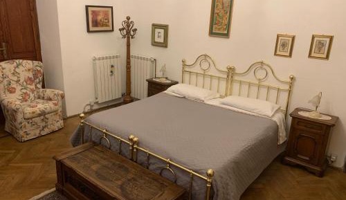 Basic Triple Room with Private External Bathroom
