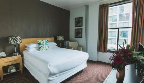 Queen Room