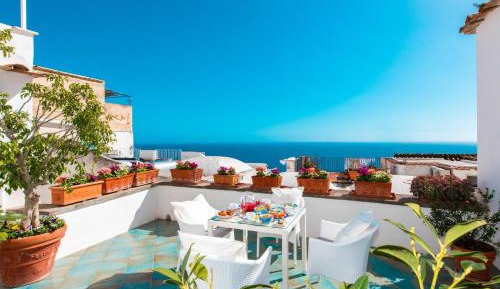 Quadruple Room with Sea View