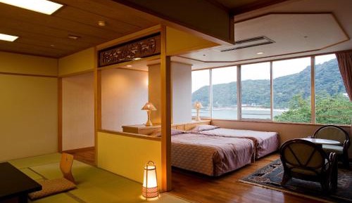 Superior Twin Room with Tatami Area - Smoking