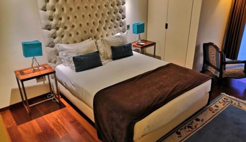 King Room with Mountain View