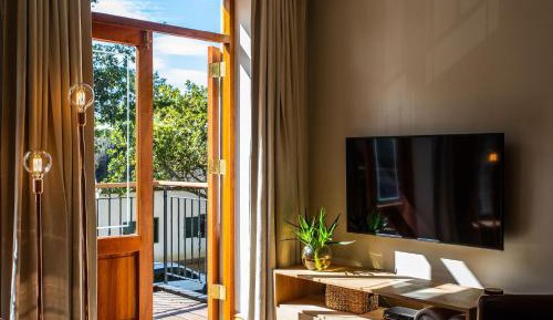 Apartment with Balcony