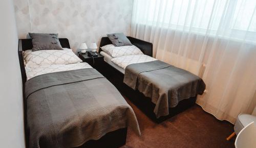 Twin Room with Private Bathroom